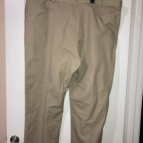 🟡Bundle 4 for $15🟡 Dickies Men Khaki Pants (big & tall) - Picture 4 of 5